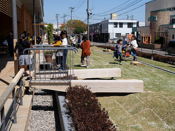 Hyuga-shi Station